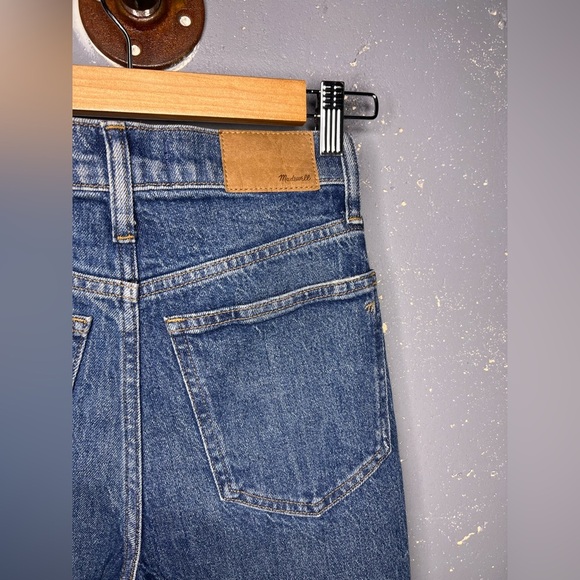 Madewell The Perfect Vintage Jean (23) - Picture 5 of 7